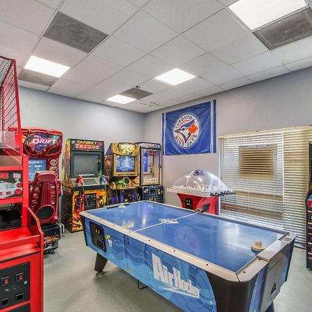 Clarion Inn & Suites Central Clearwater Beach Bagian luar foto